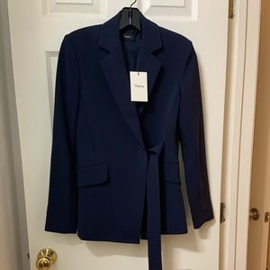 NWT Theory Belt Blazer Size 4 Navy